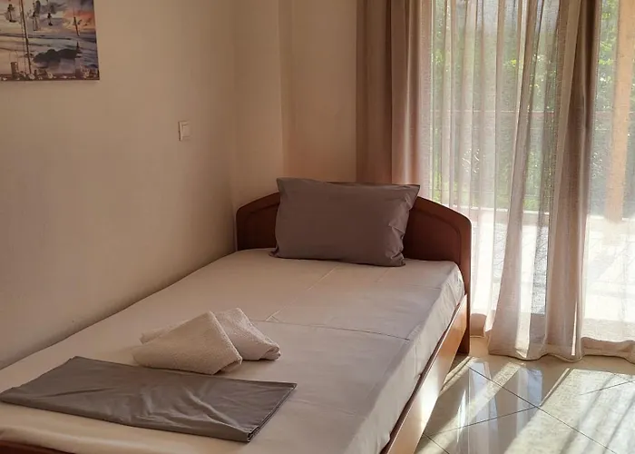 Apartments Irene In Sykia
