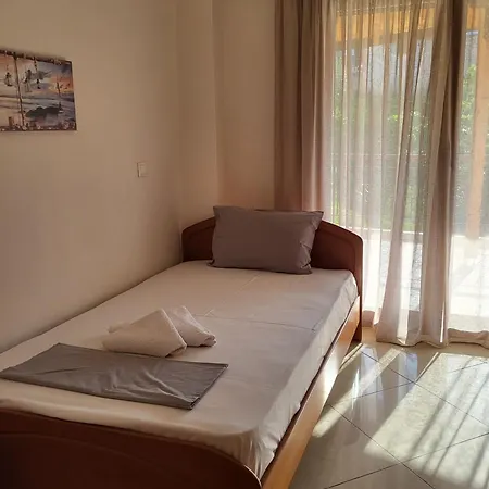 Apartments Irene In Sykia Exterior photo